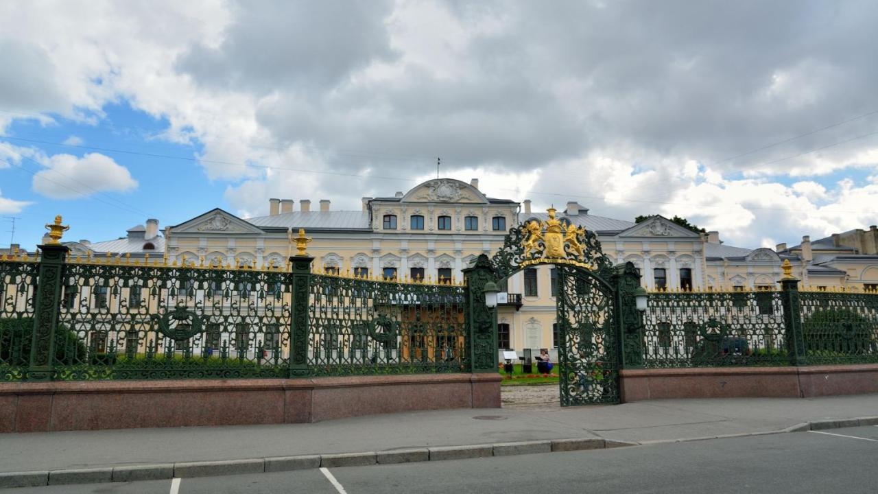 Apartment Liteyniy Avenue 51 Sankt Petersburg Exterior foto